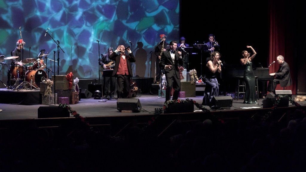 In the Christmas Mood β Fox Tucson Theatre